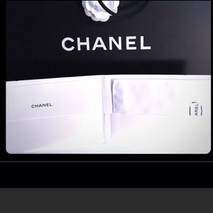 Dust Glove Care Booklet